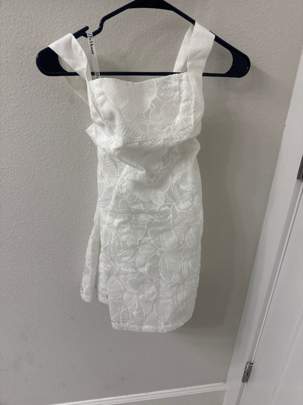 NWT JJ’s House Bridal White Floral Mini Dress